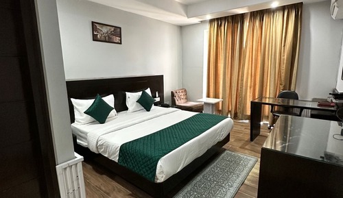 Classic Double Room, Balcony, City View