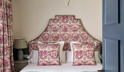 Junior Double Room