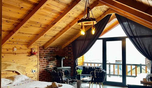 Deluxe Bungalow, Balcony