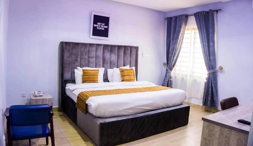 Junior Room, Balcony, City View