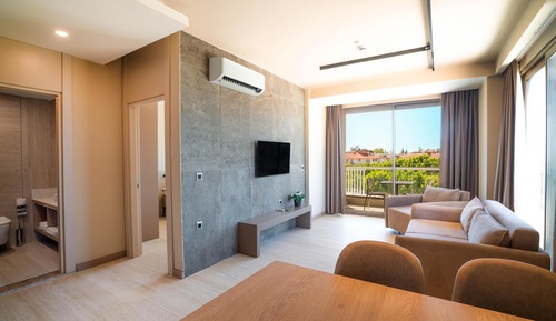 Apartment, 1 Bedroom, Partial Sea View