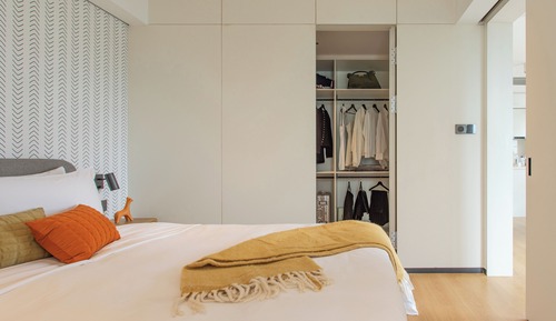 Luxury Suite