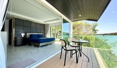 Villa, Ocean View