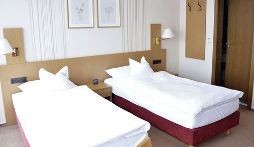 Classic Apartment, Garden View