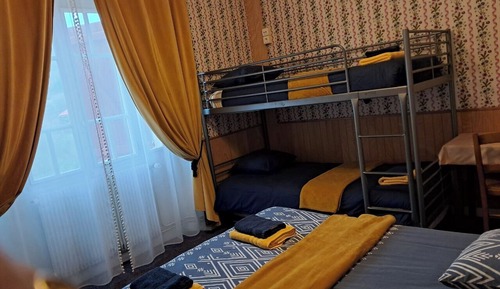 Basic Quadruple Room, Mountain View