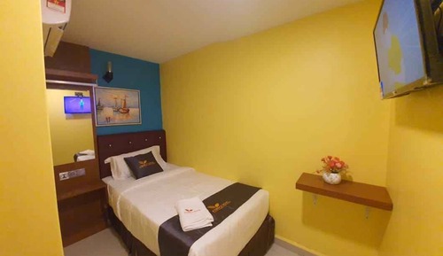 Standard Single Room