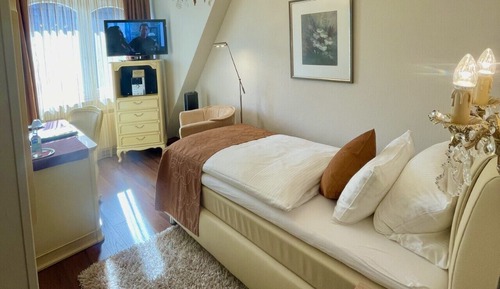 Standard Single Room, Ensuite