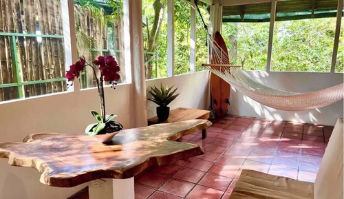 Comfort Studio, Courtyard View