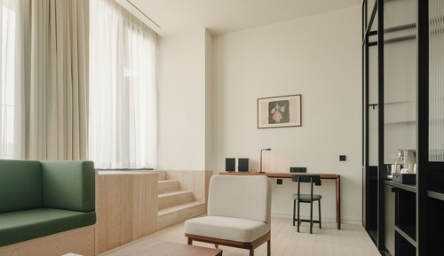 Junior Suite (Club)