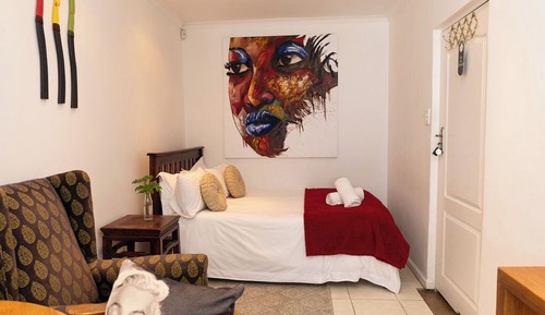Basic Single Room, Private Bathroom