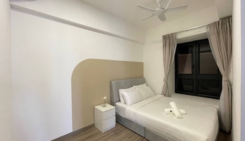 Signature Condo