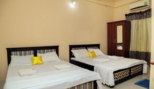 Deluxe Quadruple Room