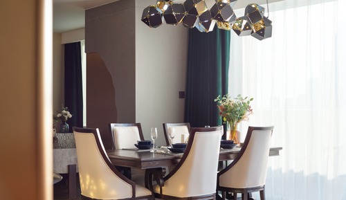 Premier Suite, City View