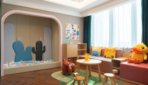 Family Suite, City View