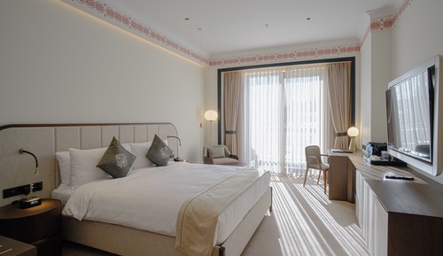 Standard Double Room, Smoking