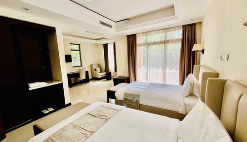 Deluxe Twin Room, Balcony