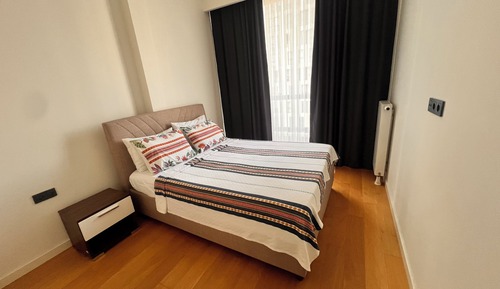 Deluxe Condo, City View
