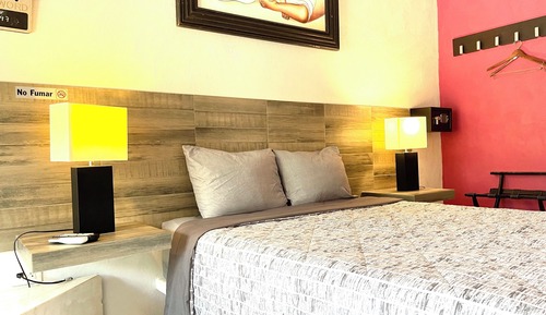 Deluxe Triple Room, 1 Bedroom, Non Smoking, Garden View