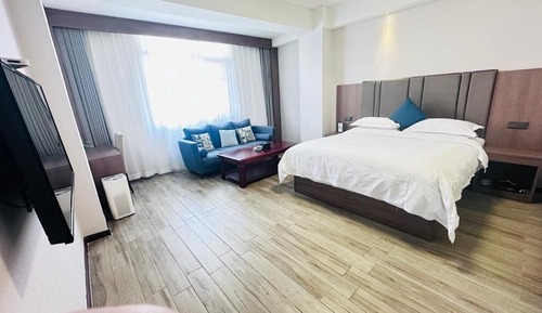 Deluxe Single Room