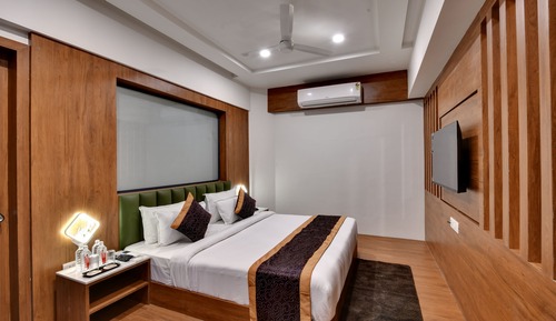 Junior Suite, City View