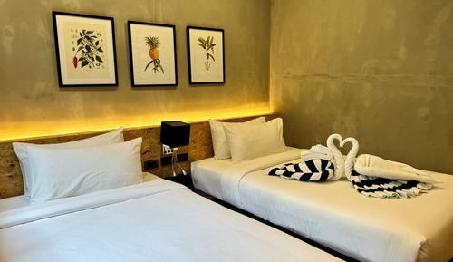 Standard Double Room, Garden View