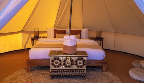 Deluxe Tent, 1 King Bed, Desert View