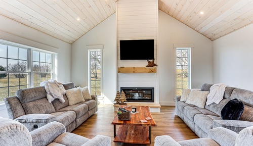 House (5 Bedrooms)