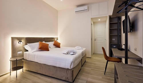 Superior Double or Twin Room, Non Smoking, City View