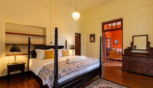 Superior Family Suite with Lounge - Herb Garden View,Tea Estate Tour & Extended Check-in & Check-out