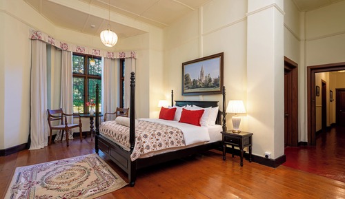 Family Suite with Lounge - Garden view, Tea Estate Tour & Extended Check-In & Check - Out