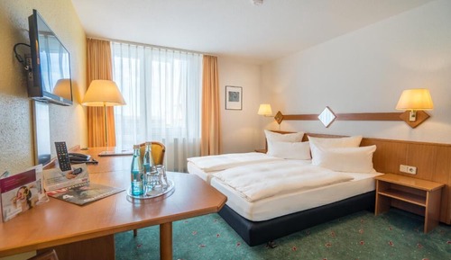 Classic Double Room