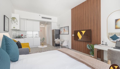 Luxury Studio, City View