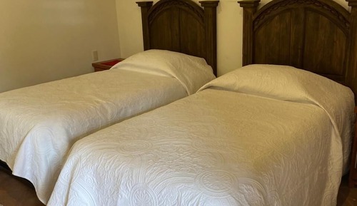 Comfort Twin Room