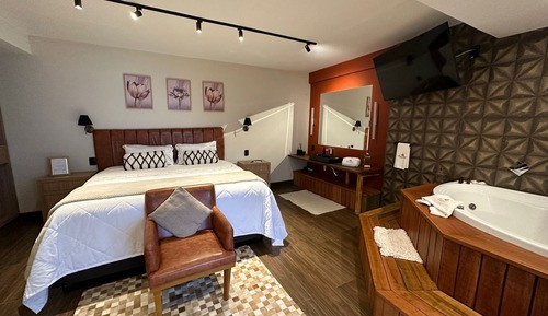 Junior Bungalow
