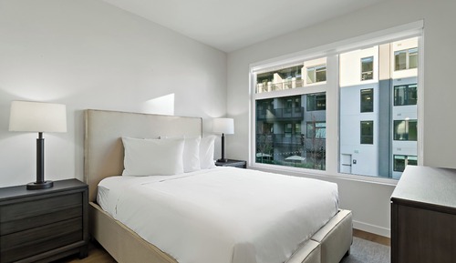 Luxury Apartment, 2 Bedrooms, Balcony