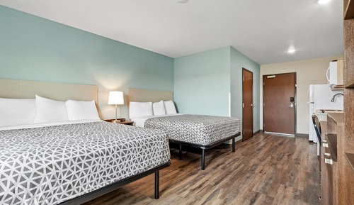 Standard Room, 2 Queen Beds, Non Smoking