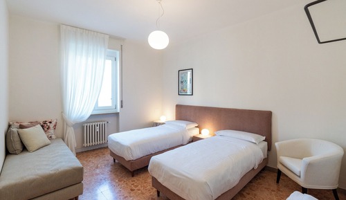 Appartamento famigliare, vista città, piano 2