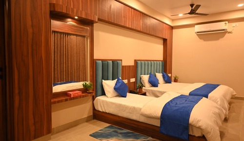 Luxury Studio, Balcony, Sea View