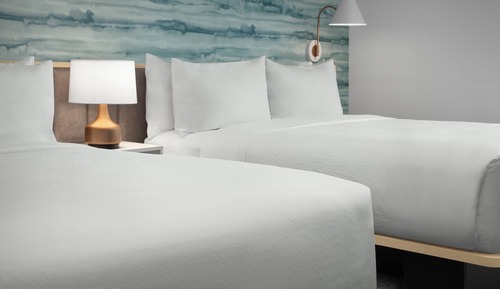 Studio, 2 Queen Beds (Hearing Accessible)