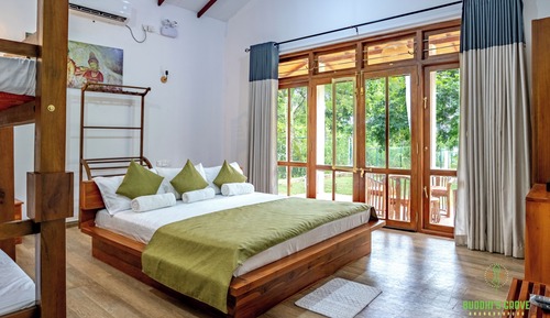 Family Quadruple Room, Lake View