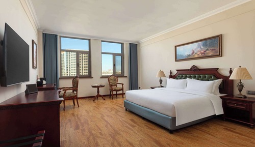 Deluxe Room, 1 King Bed, Non Smoking