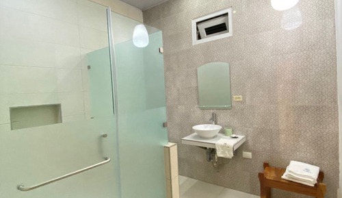 Exclusive Room, Housekeeping