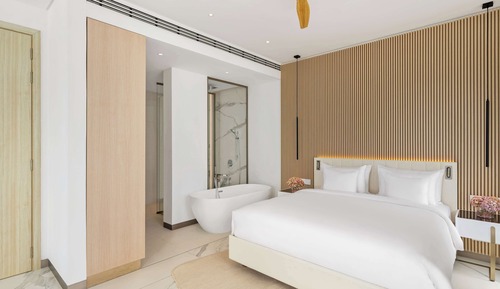 Suite, 1 Bedroom (with Pool-Beachfront)