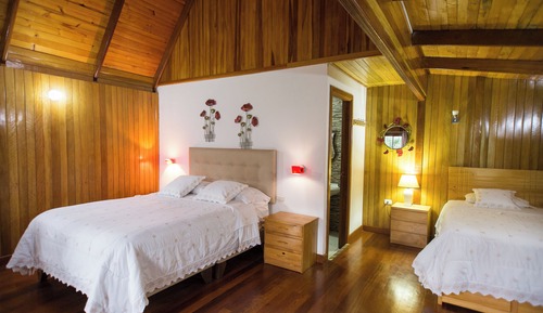 Deluxe Cabin, Garden View
