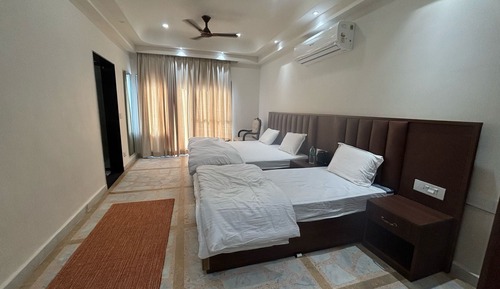 Deluxe Triple Room, Balcony