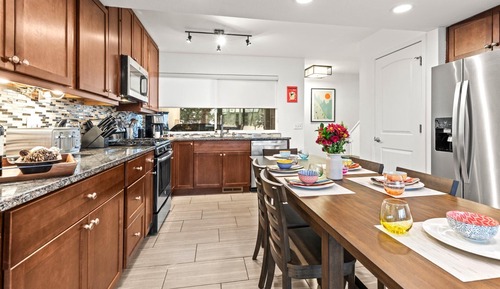 Condo (3 Bedrooms)