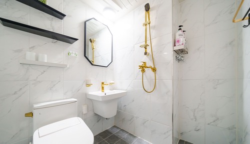Basic Room, 1 Bedroom (Room 102 (Pet-Friendly))