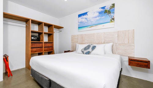 Deluxe Townhome, 2 Bedrooms