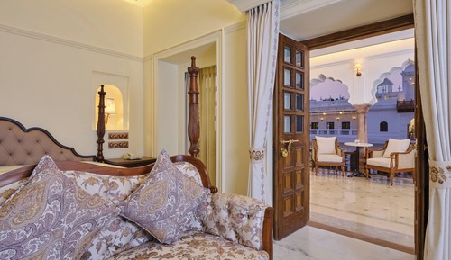 Heritage Terrace Room (Couples only)