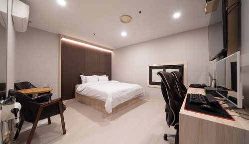 Premium Double Room